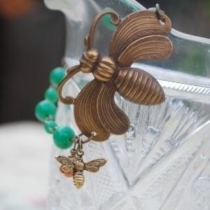 Vintage Bee & Glass Bead Chain..